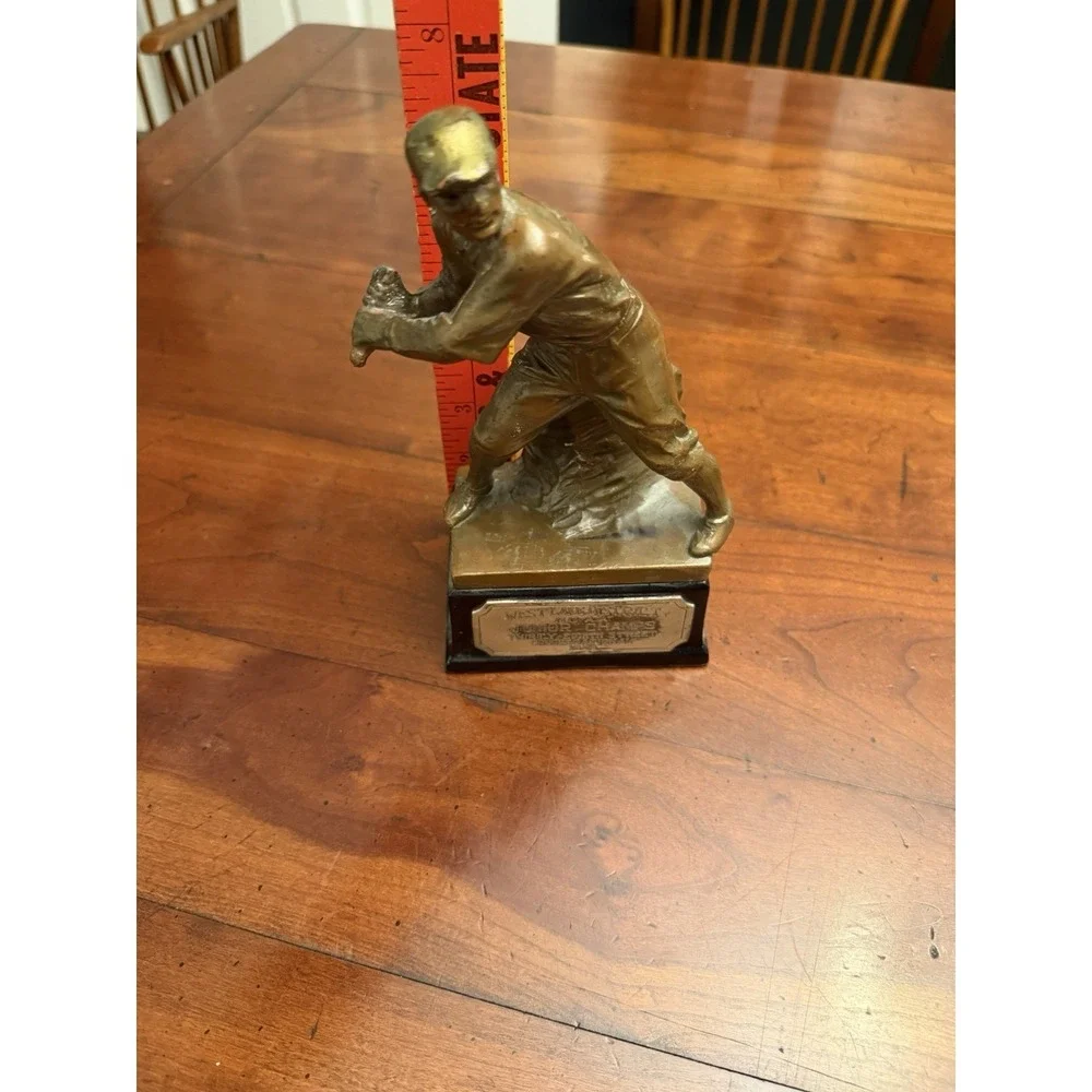 Vintage 1929 Baseball‎ Trophy Cast Metal Batter Bakelite Base Antique Award